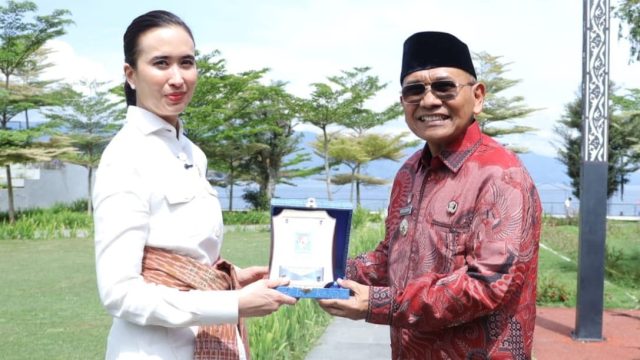 Menteri Pariwisata RI Kunjungi Simalungun, Parapat Danau Toba Didorong Jadi Destinasi Kelas Dunia