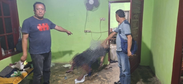 Warga Lingga Geger, IRT Ditemukan Meninggal Membusuk Duduk di Kursi dalam Rumahnya