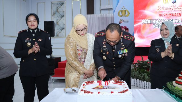 Tasyakuran Hari Bhayangkara ke-80, Kapolres Langkat Tegaskan Komitmen Polri Semakin Presisi dan Dekat dengan Masyarakat