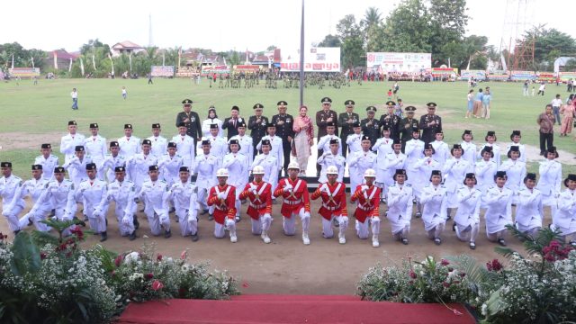 Kapolres Simalungun Pimpin Aubade dan Penurunan Bendera, Rangkaian HUT ke-81 RI Ditutup Khidmat