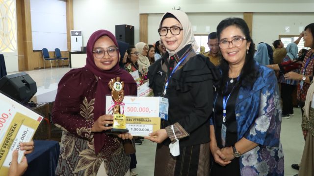Dorong Anak Masuk PAUD, Camat Dolok Batu Nanggar Siti Aminah Siregar Tegaskan Komitmen Wajib Belajar 13 Tahun
