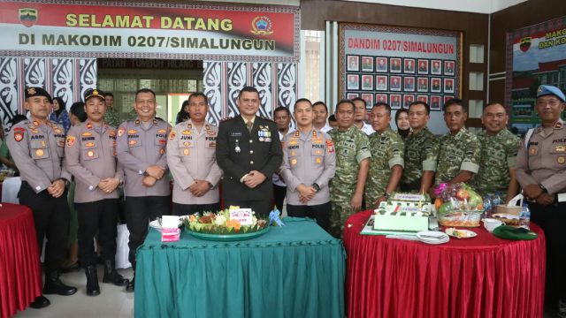 Kejutan HUT ke-81 TNI, Kapolres Simalungun Sambangi Kodim 0207: Soliditas TNI-Polri Makin Kokoh